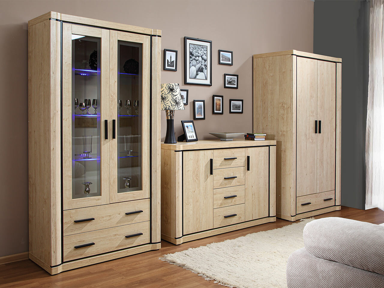 Huonekalukokoelma Lorelie