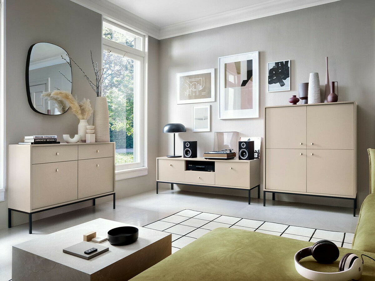 Huonekalukokoelma Romveri