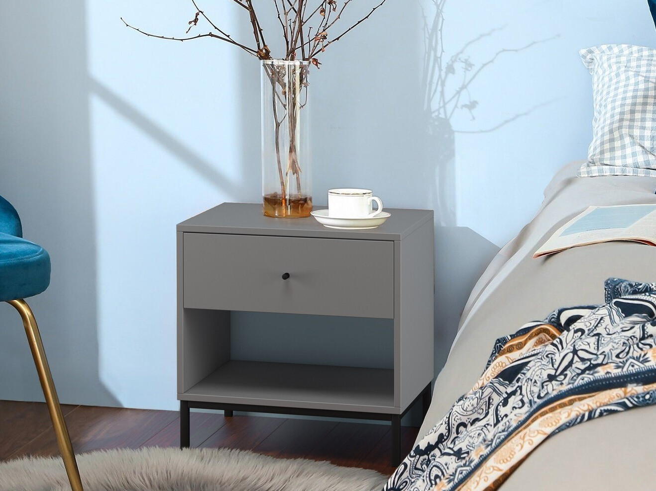 Yöpöytä Denton 842