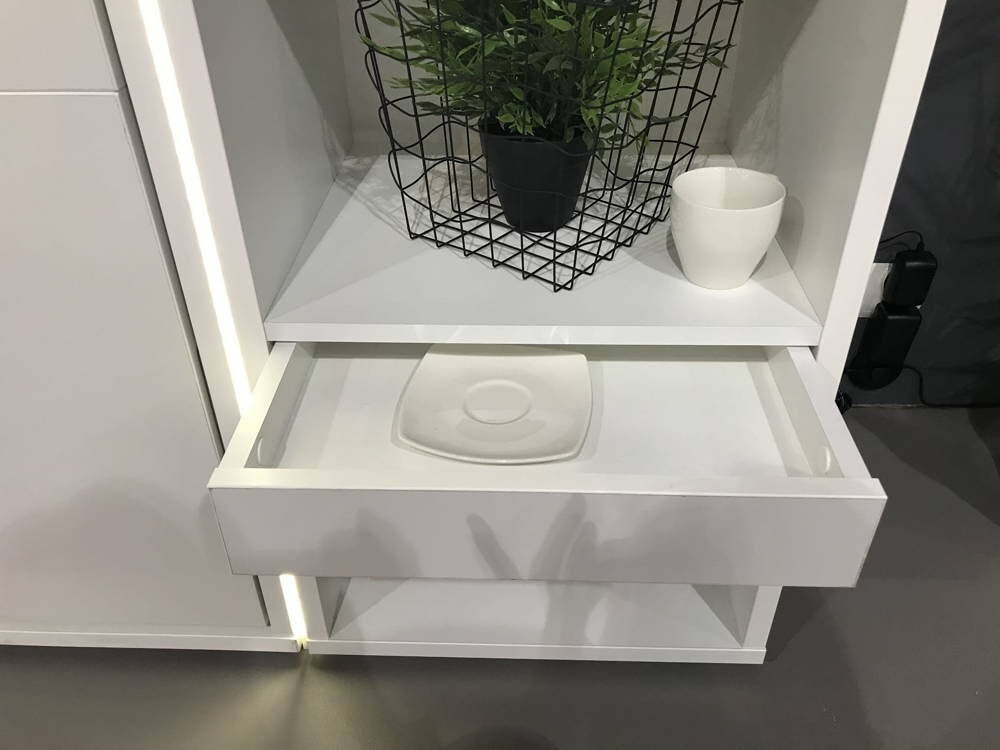 Hylly Concept Pro Lenart Levfere 110 (Valkoinen)