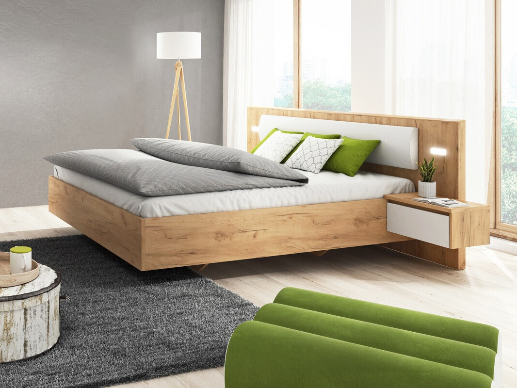 Sänky Evarenoi 103 Yöpöydillä