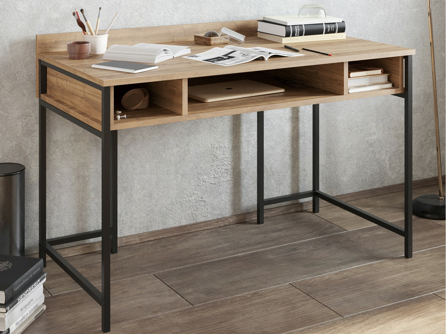 Työpöytä Kailua 294 (Pähkinä + Musta)