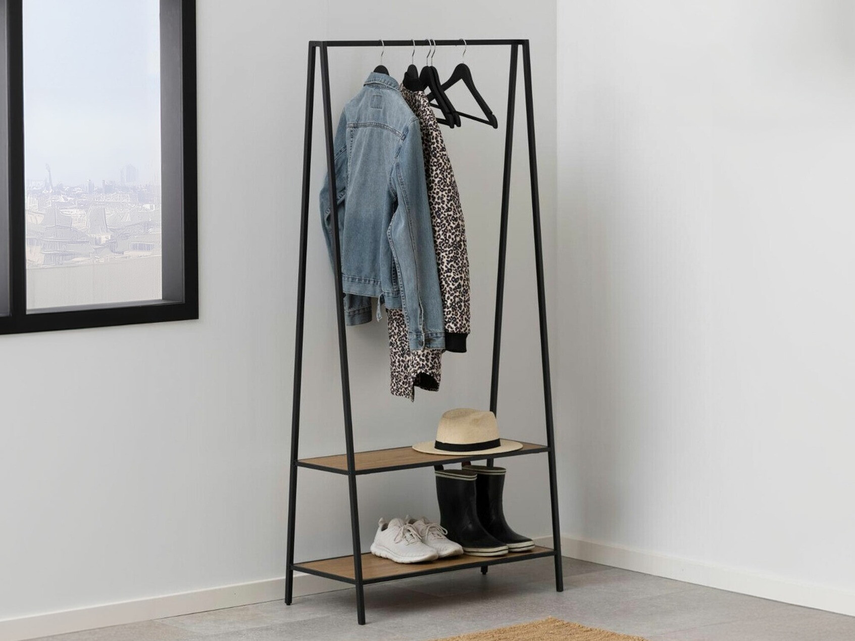 Teline Norsica Sevferi 160 (Musta + Villi tammi)