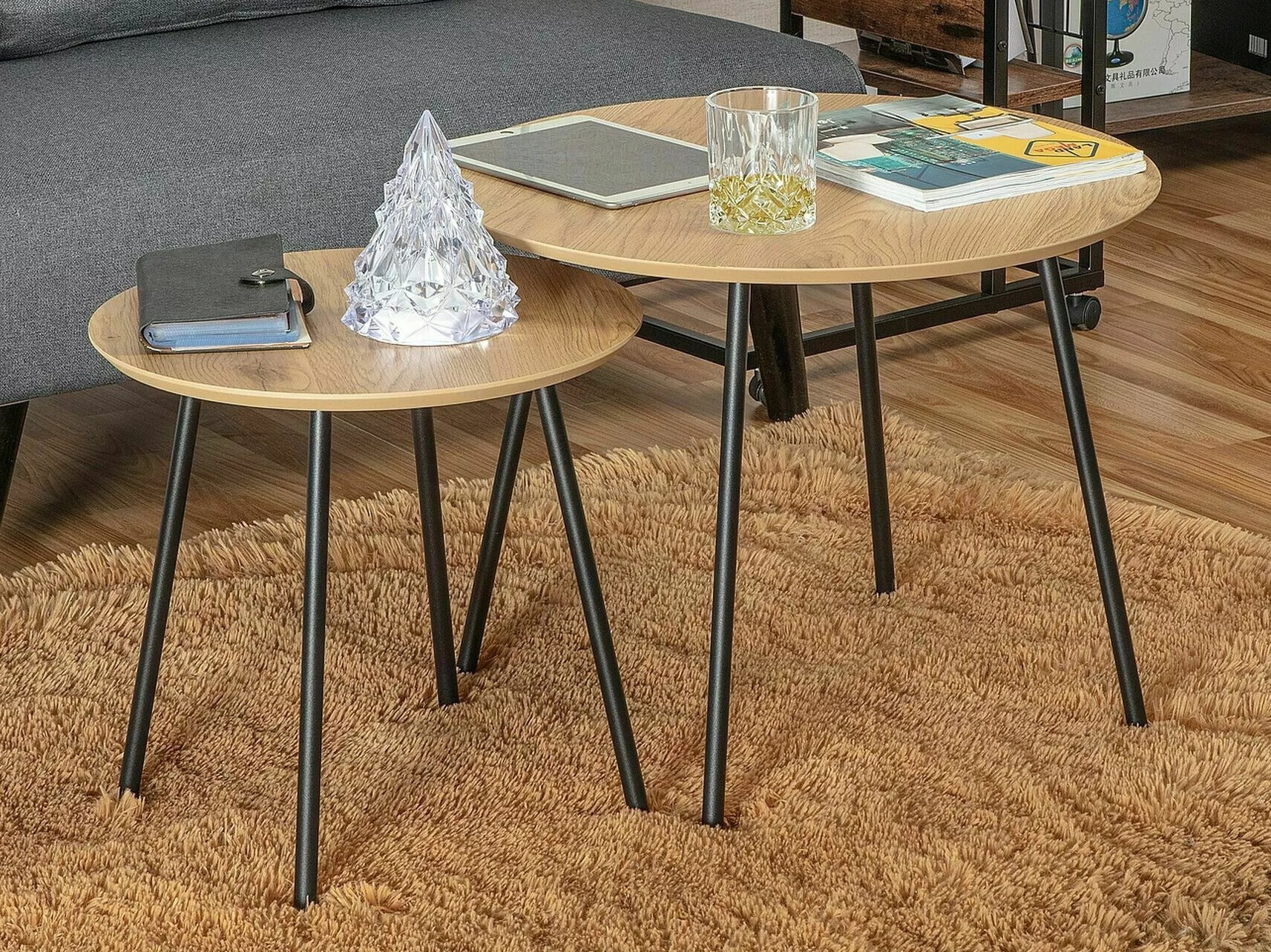 Sivupöytä Detroit 613