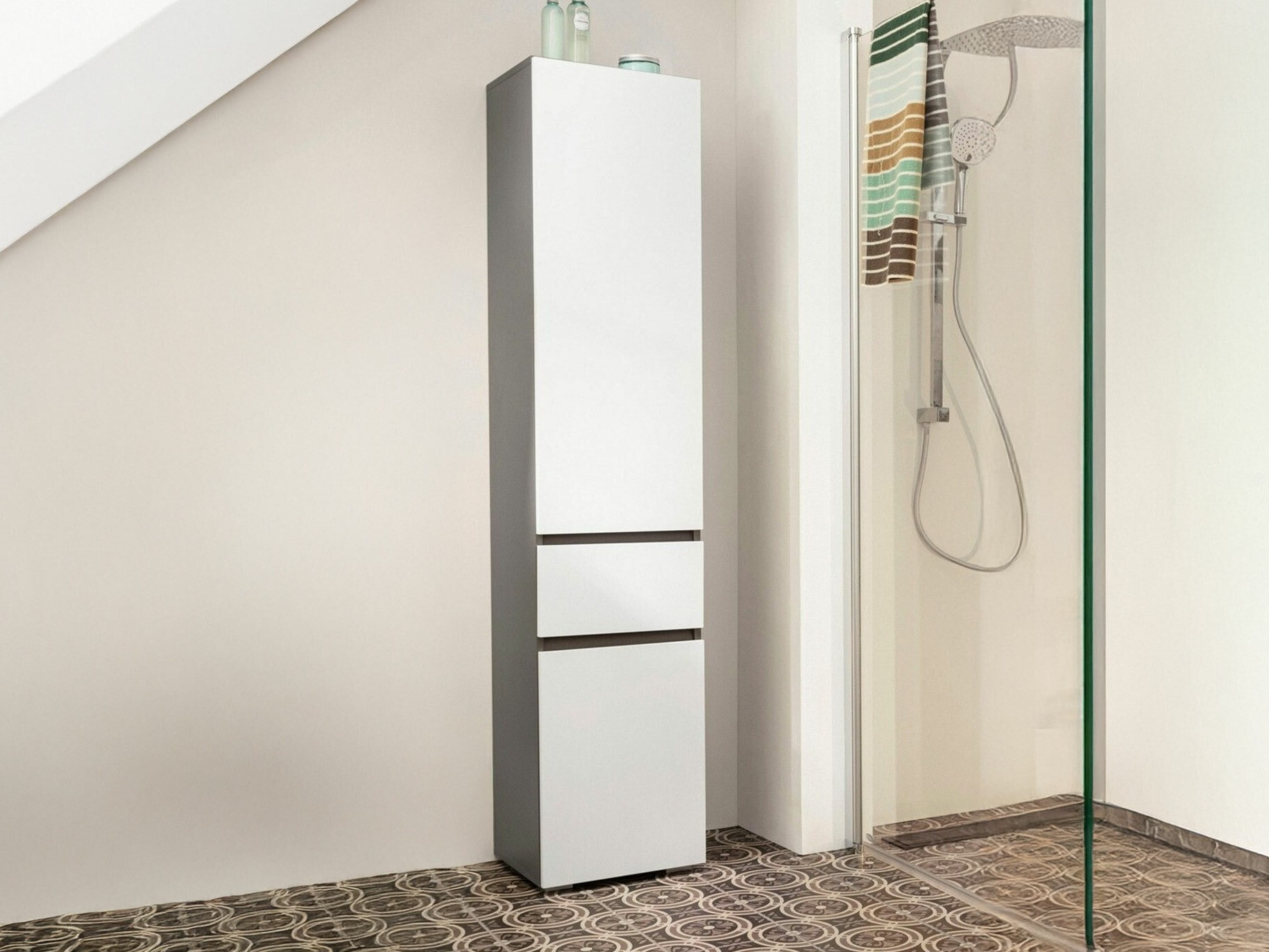 Pystymallinen kylpyhuonekaappi Soncamu 106 (Valkoinen + Antrasiitti)