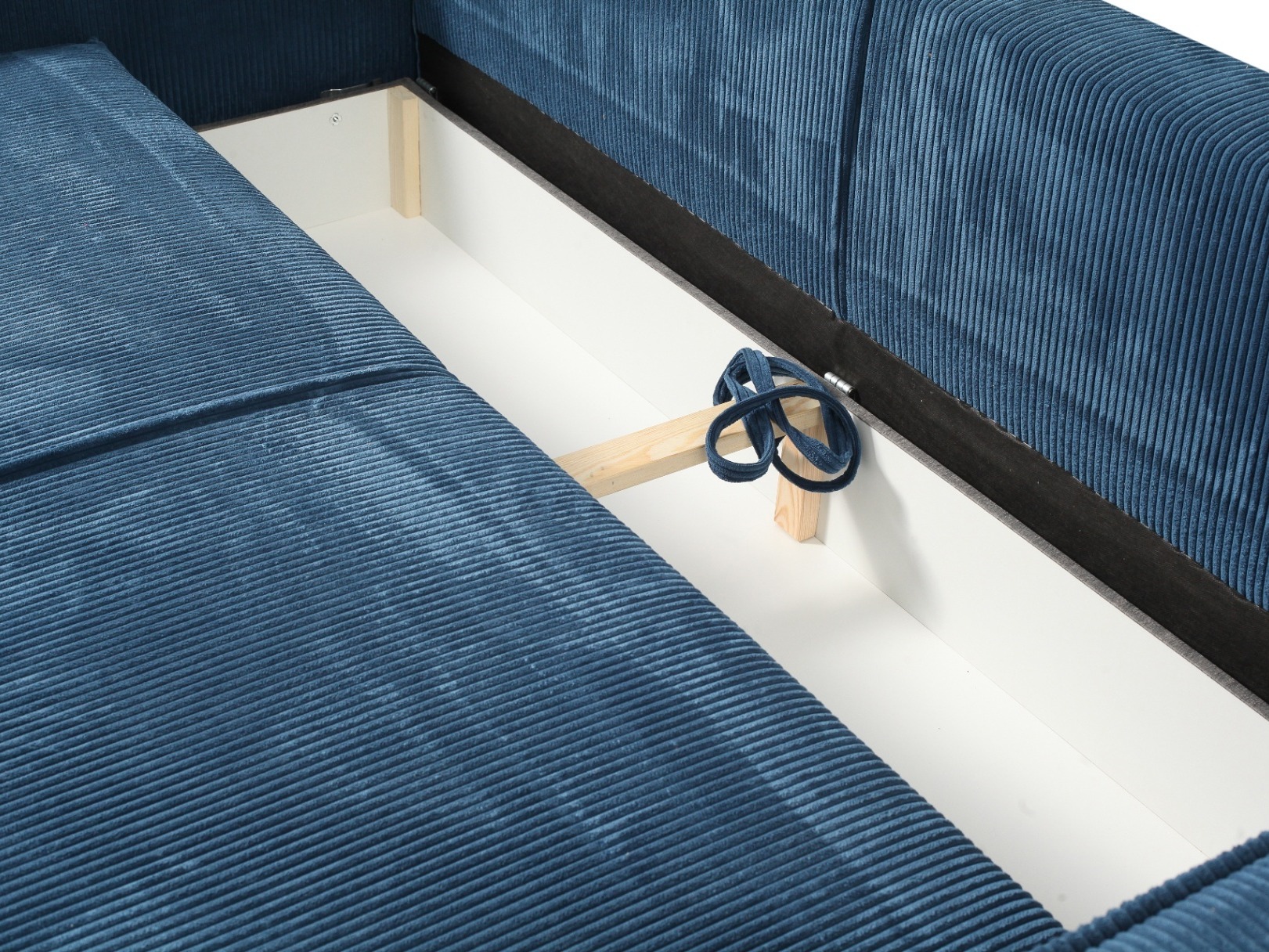 Vuodesohva Franklin 145 (Poso 05)