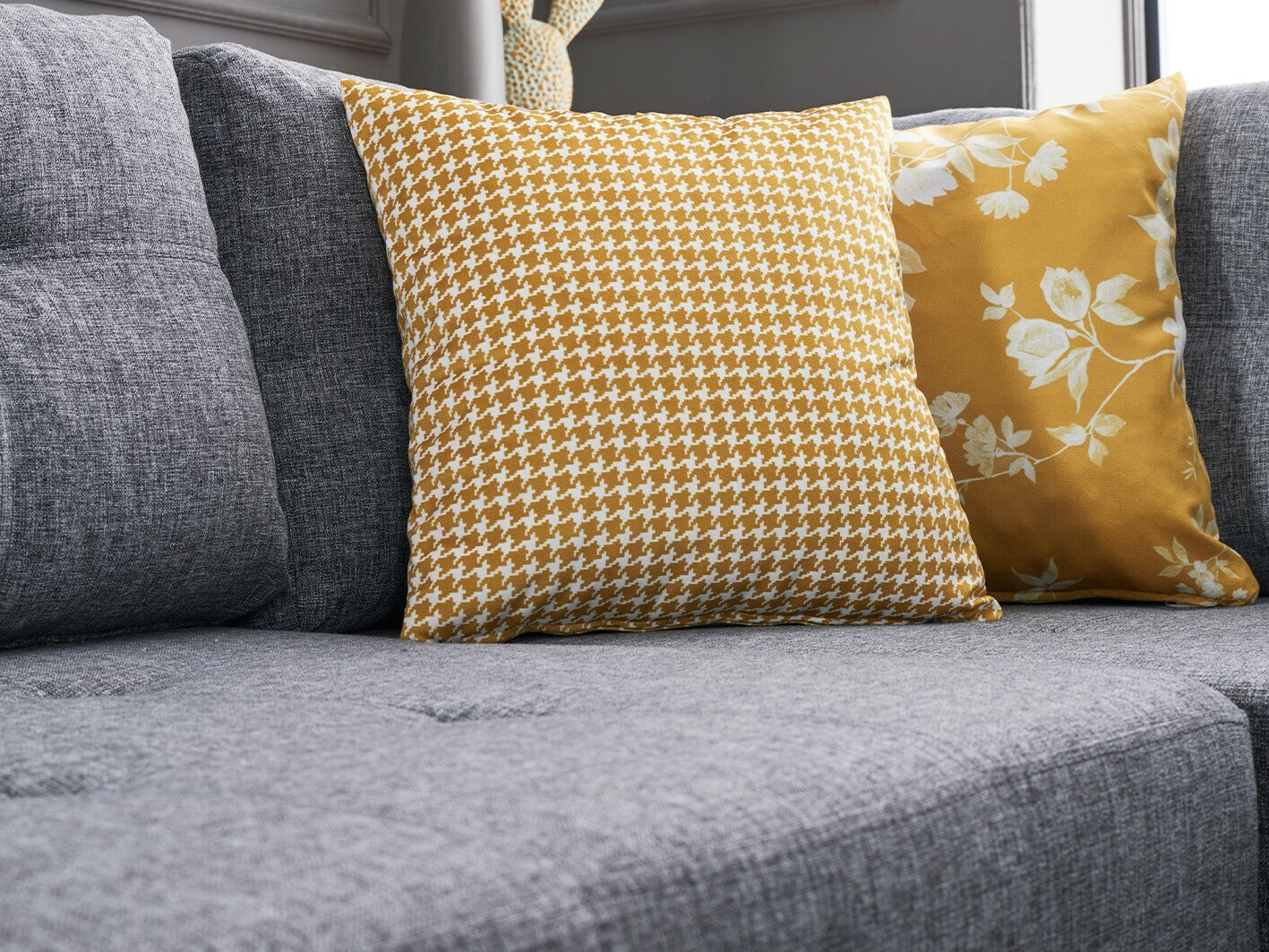 Kulmasohva SE2722 vaurioitunut pakkaus