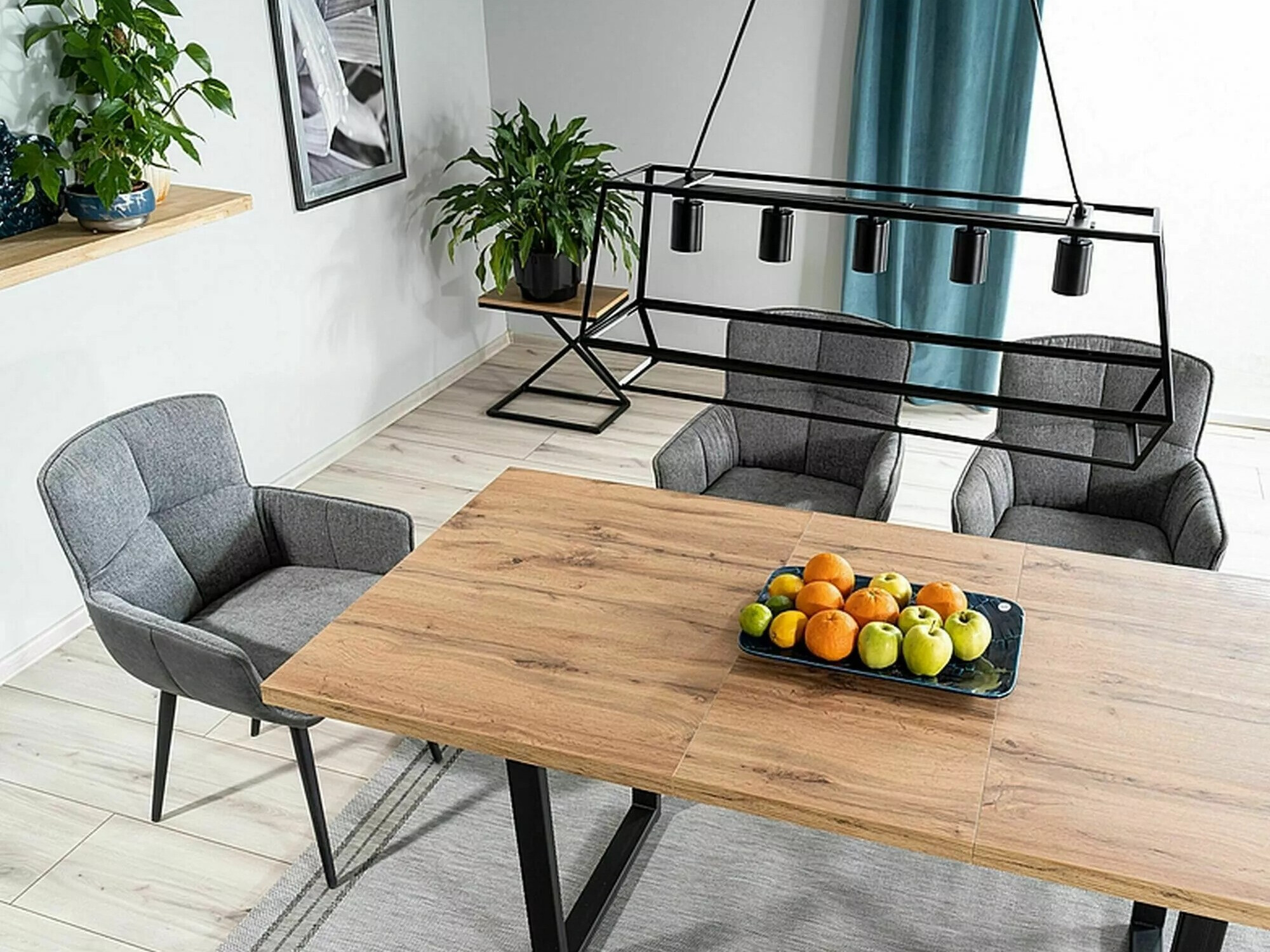 Pöytä SE2746 pienellä vialla