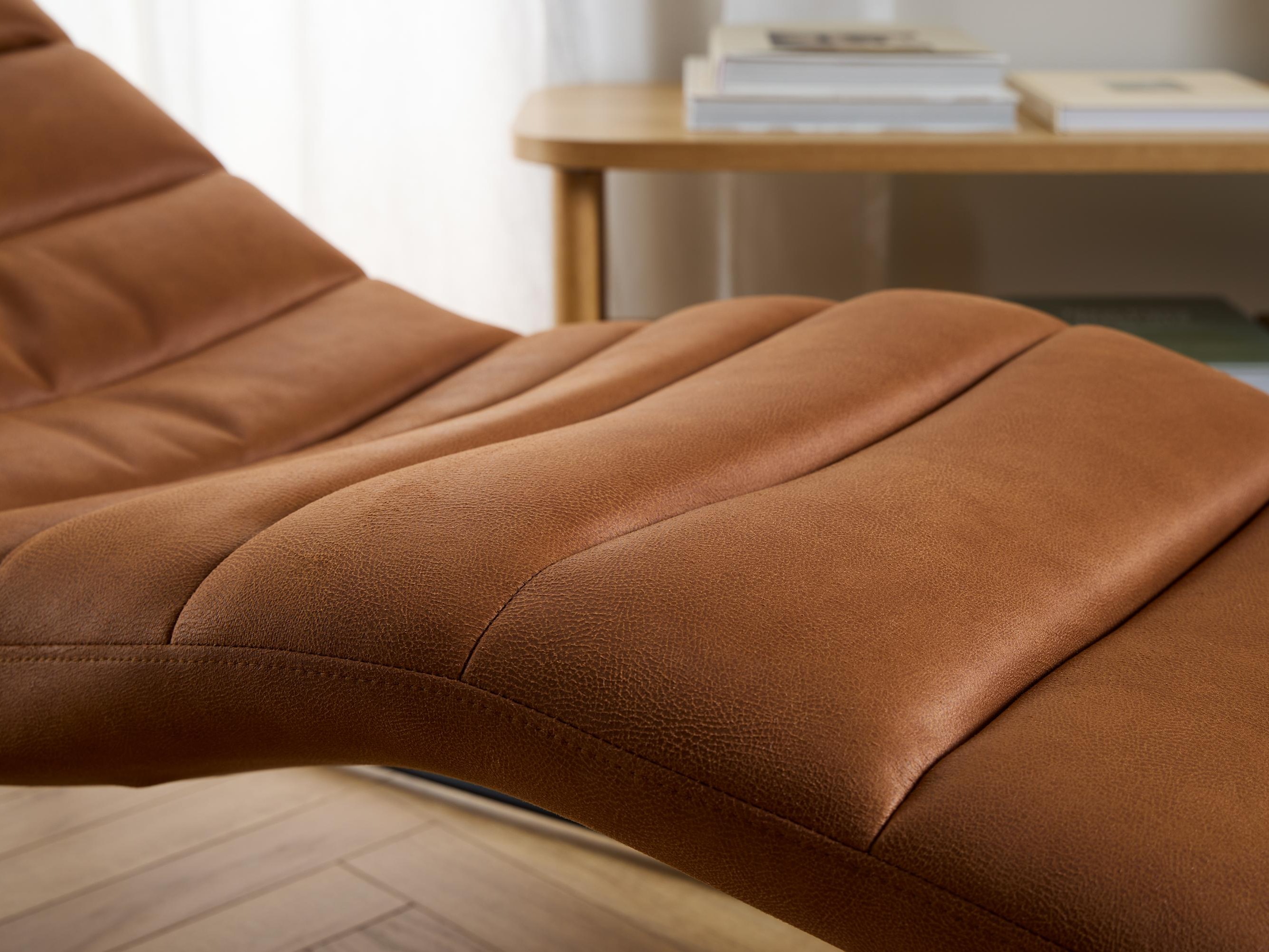 Divaani Norsica 844 (Ruskea)