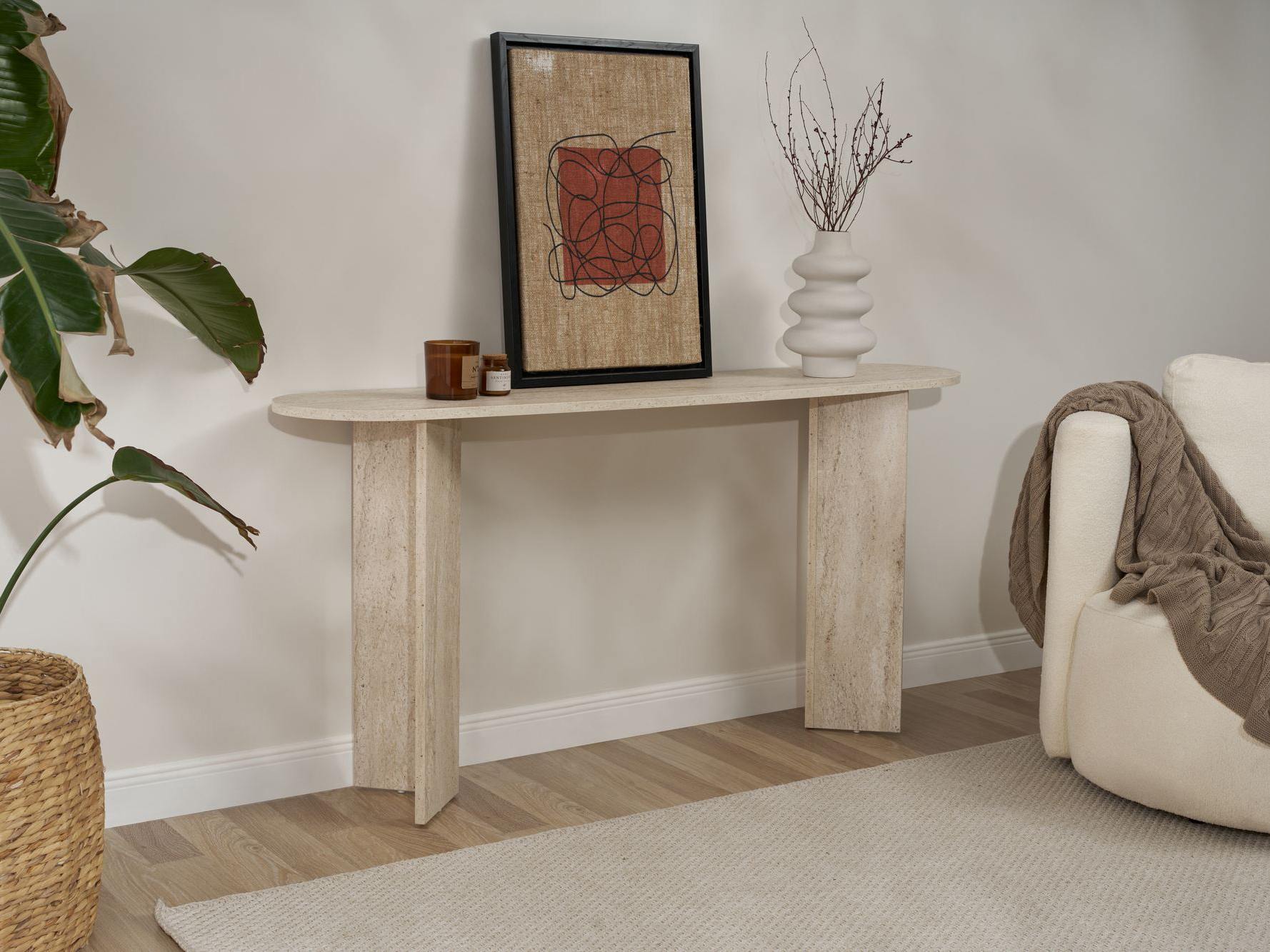 Konsoli Novato 133 (Kevyt travertiini)