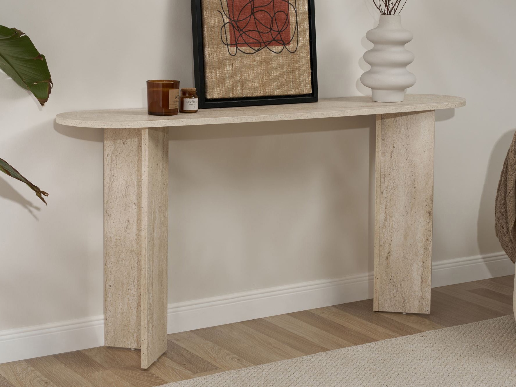 Konsoli Novato 133 (Kevyt travertiini)