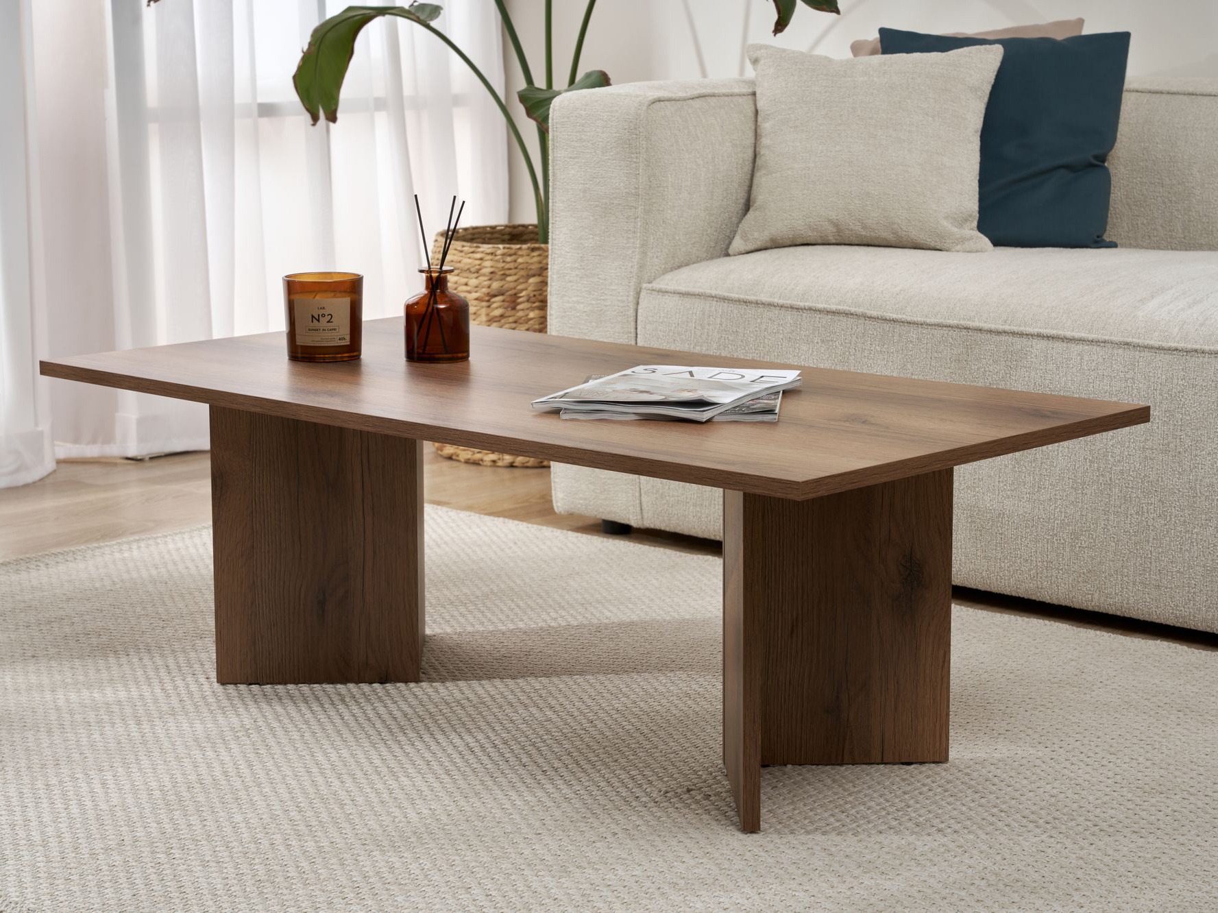 Sohvapöytä Novato 132 (Pähkinä)