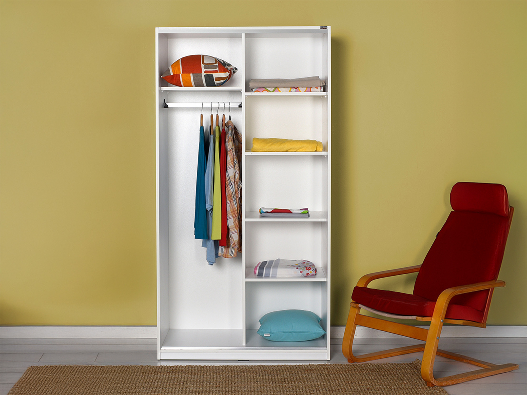 Vaatekaappi Kailua 2708 (Valkoinen)