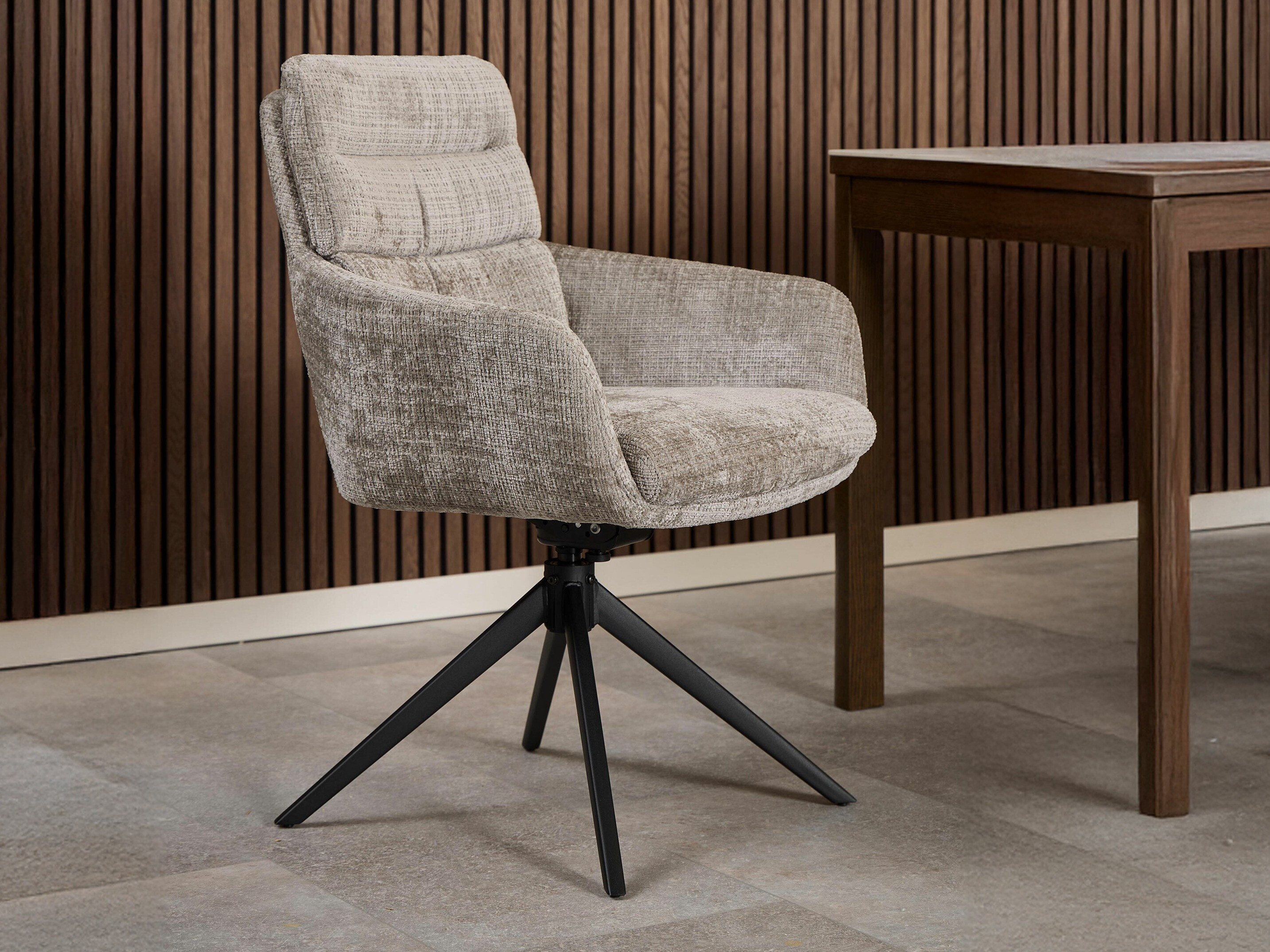 Tuoli Norsica 1034 (Musta + Harmaa)