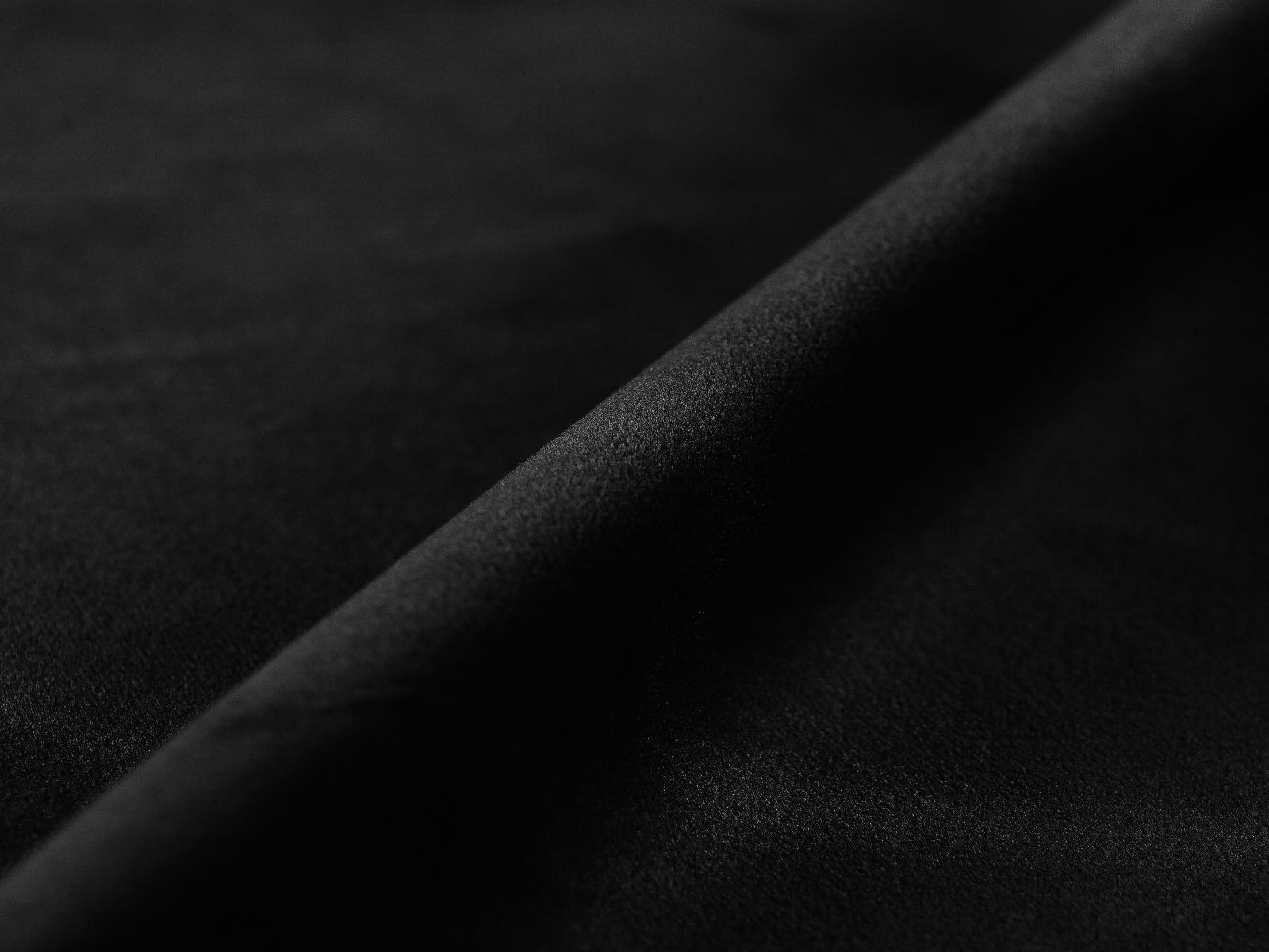 Sänky Beckley 338 (Paris Black)