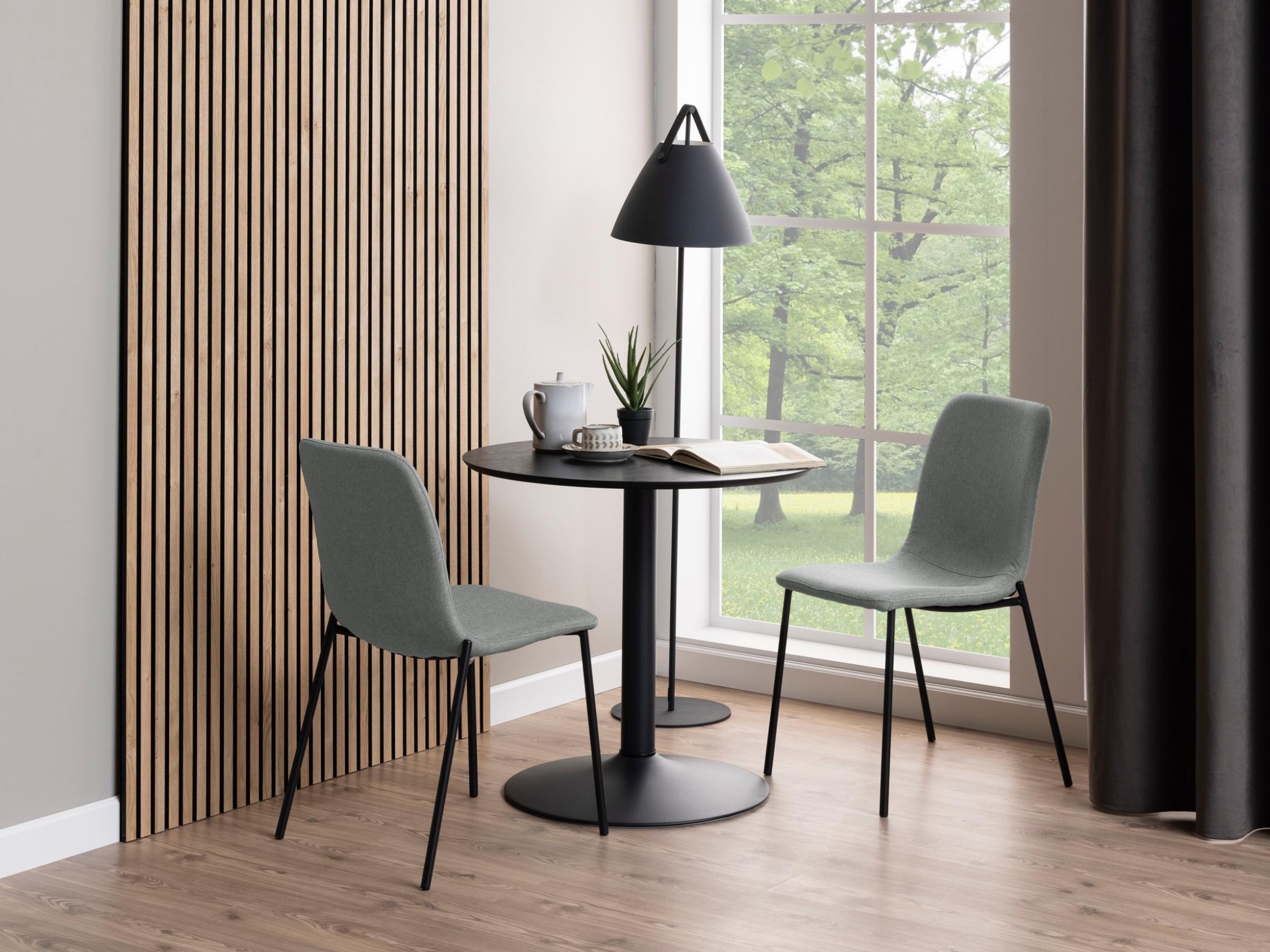 Pöytä Norsica 1057 (Musta + Musta tuhka)