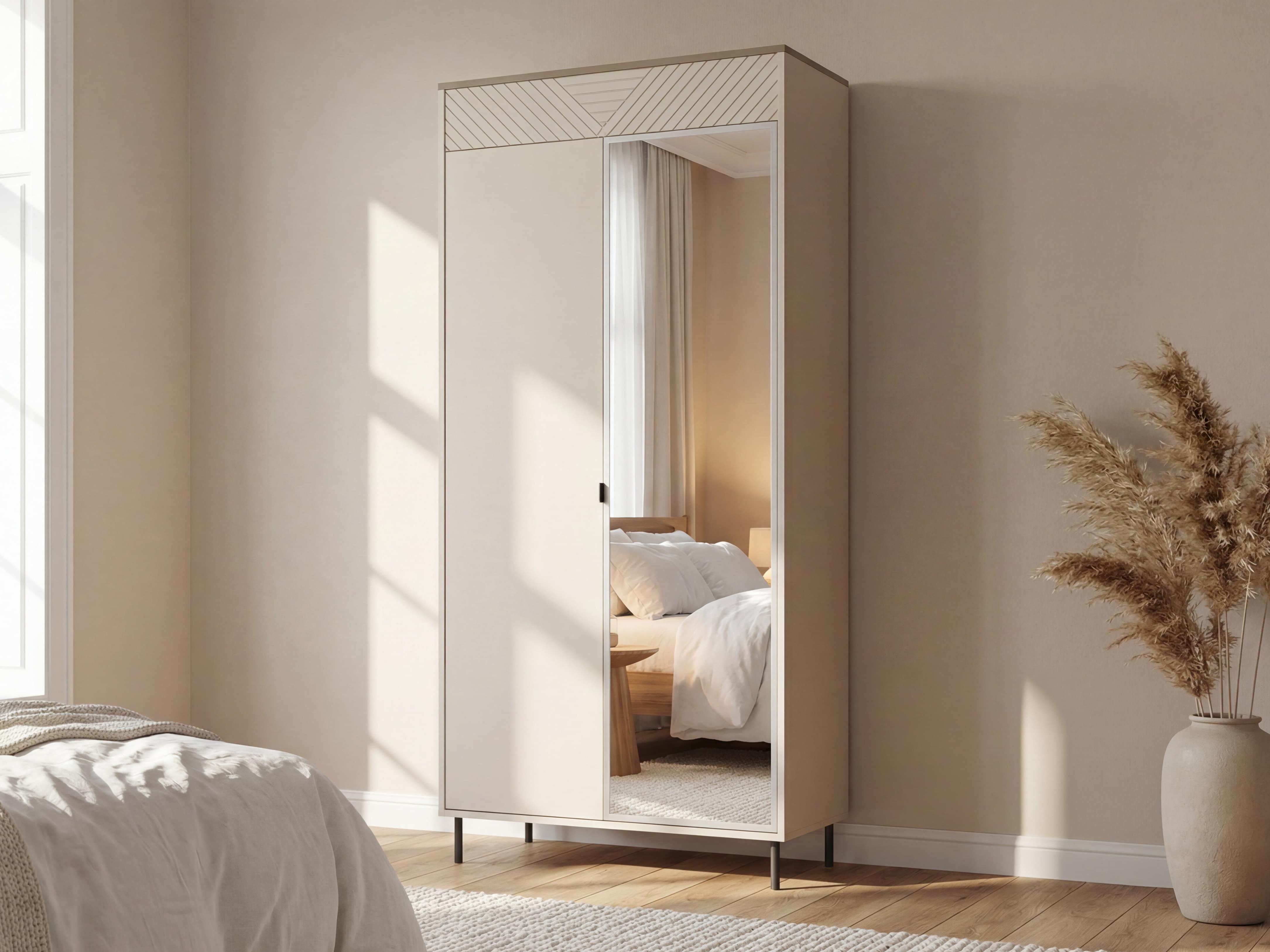 Vaatekaappi Novtivu 113