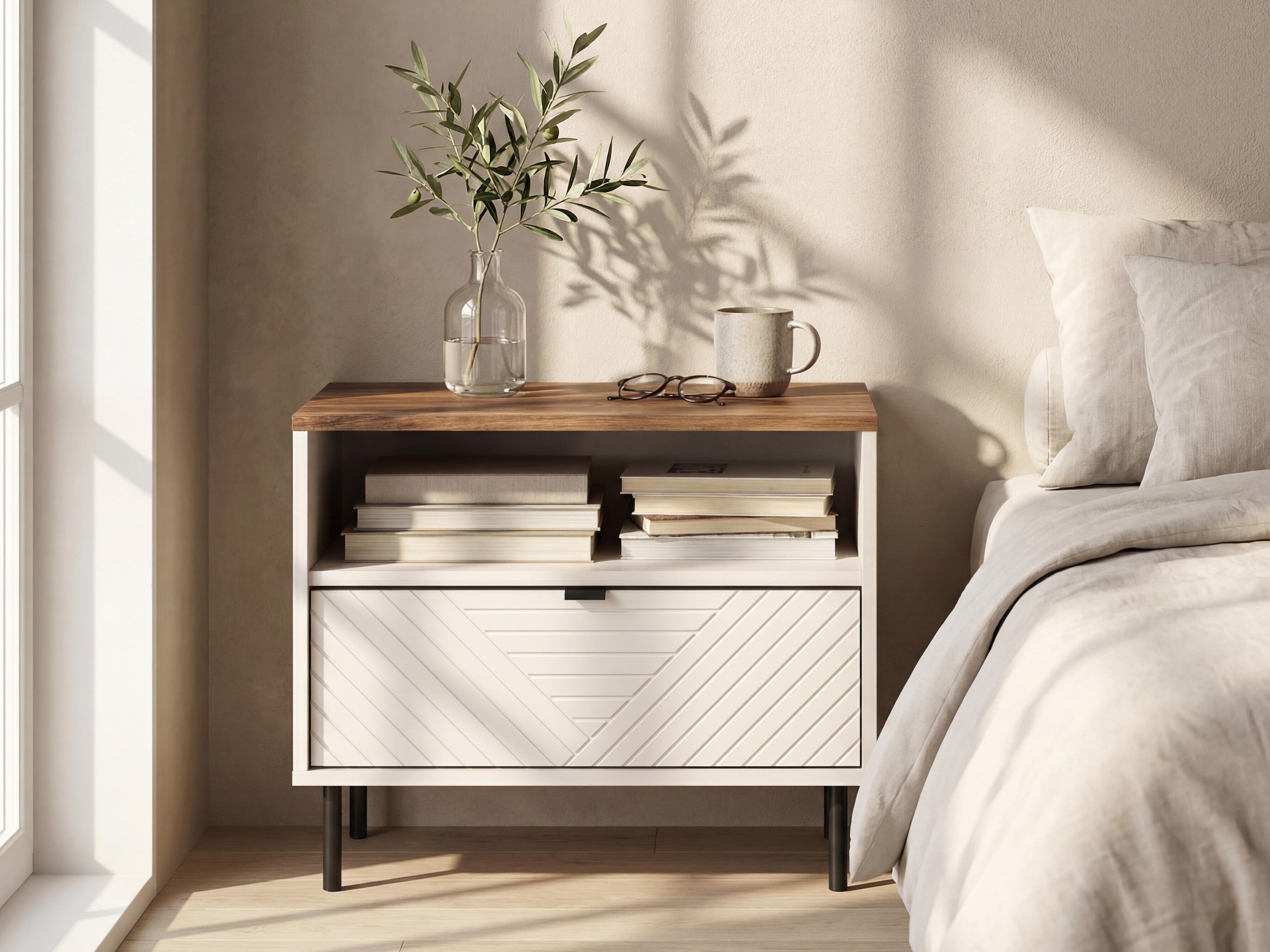 Yöpöytä Novtivu 117