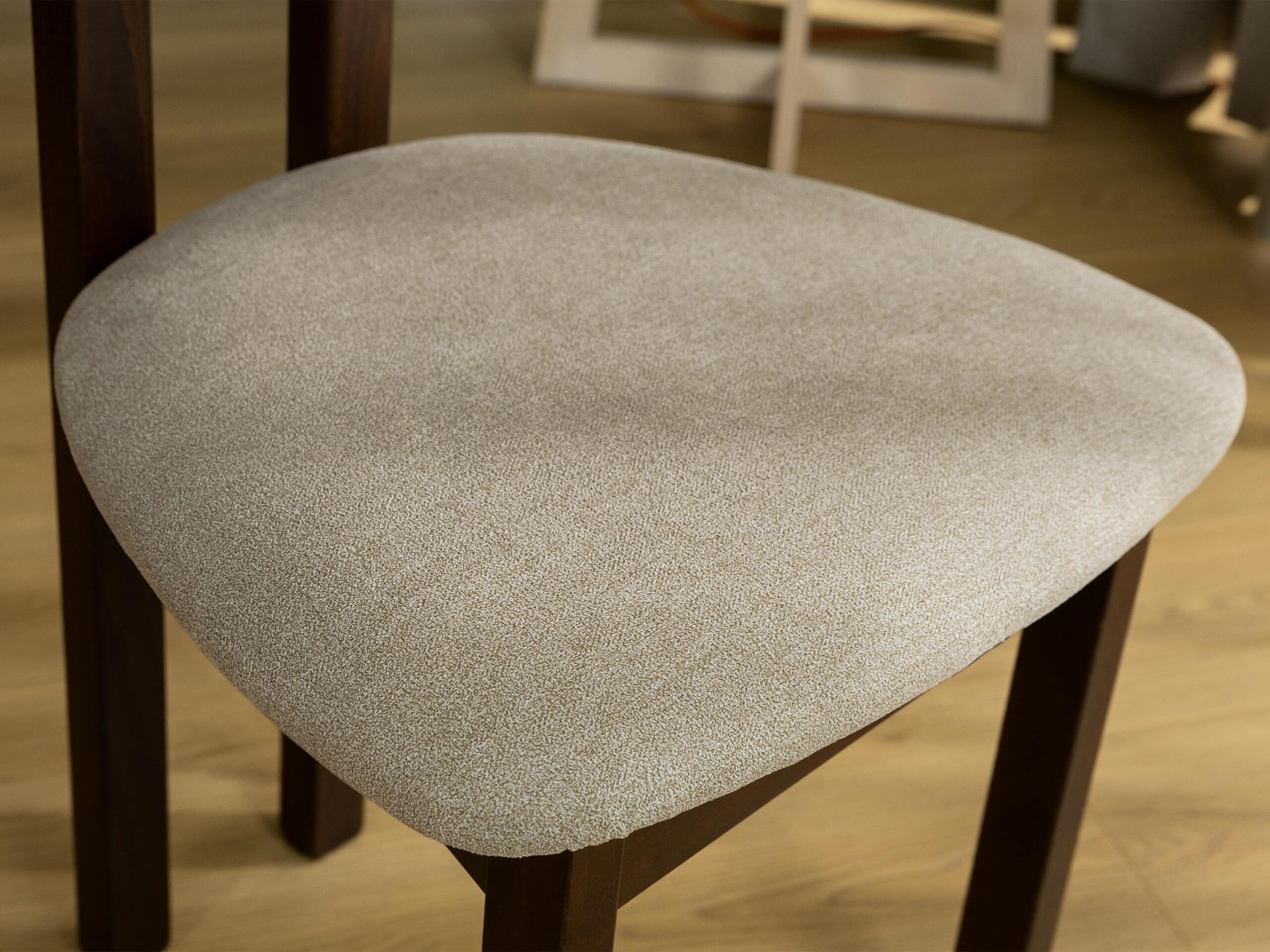 Tuoli Victorville 382 (Pähkinä)