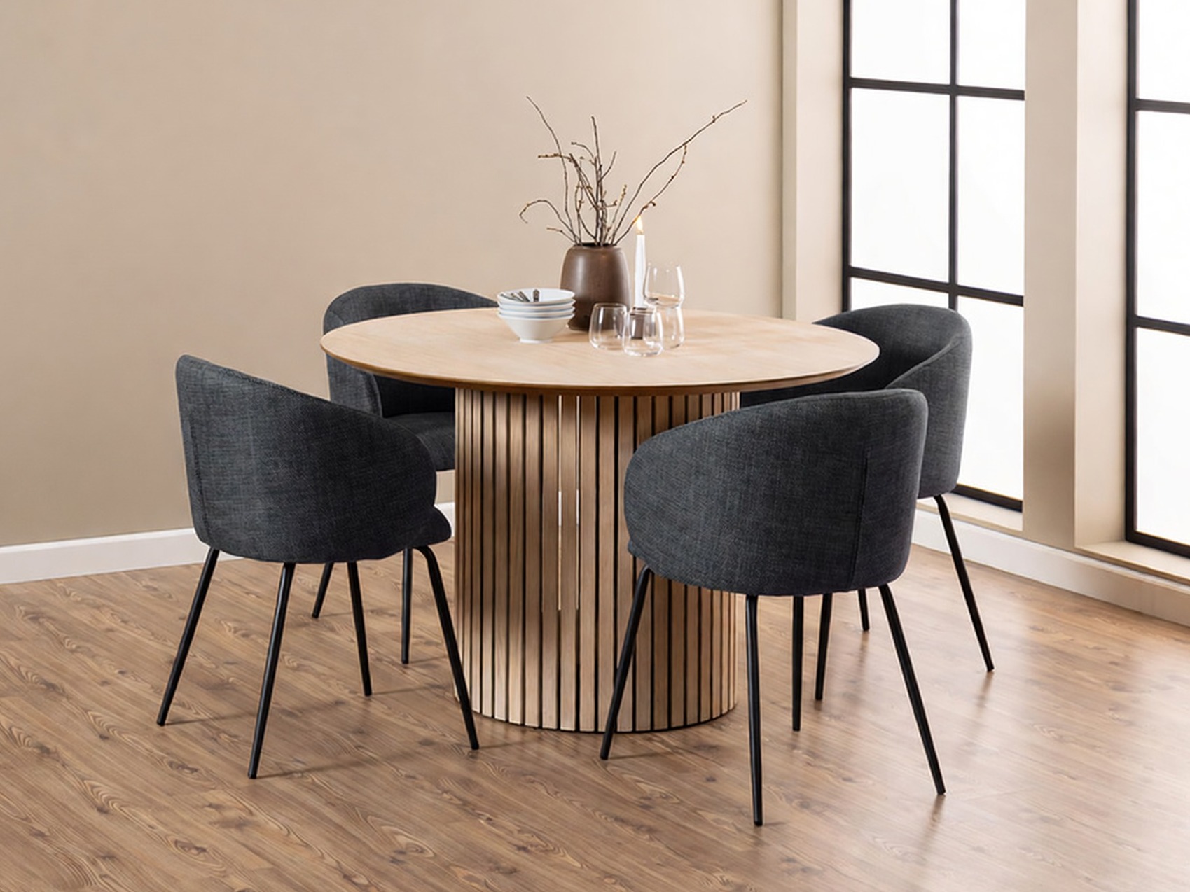 Pöytä Norsica Ruvmeru 106