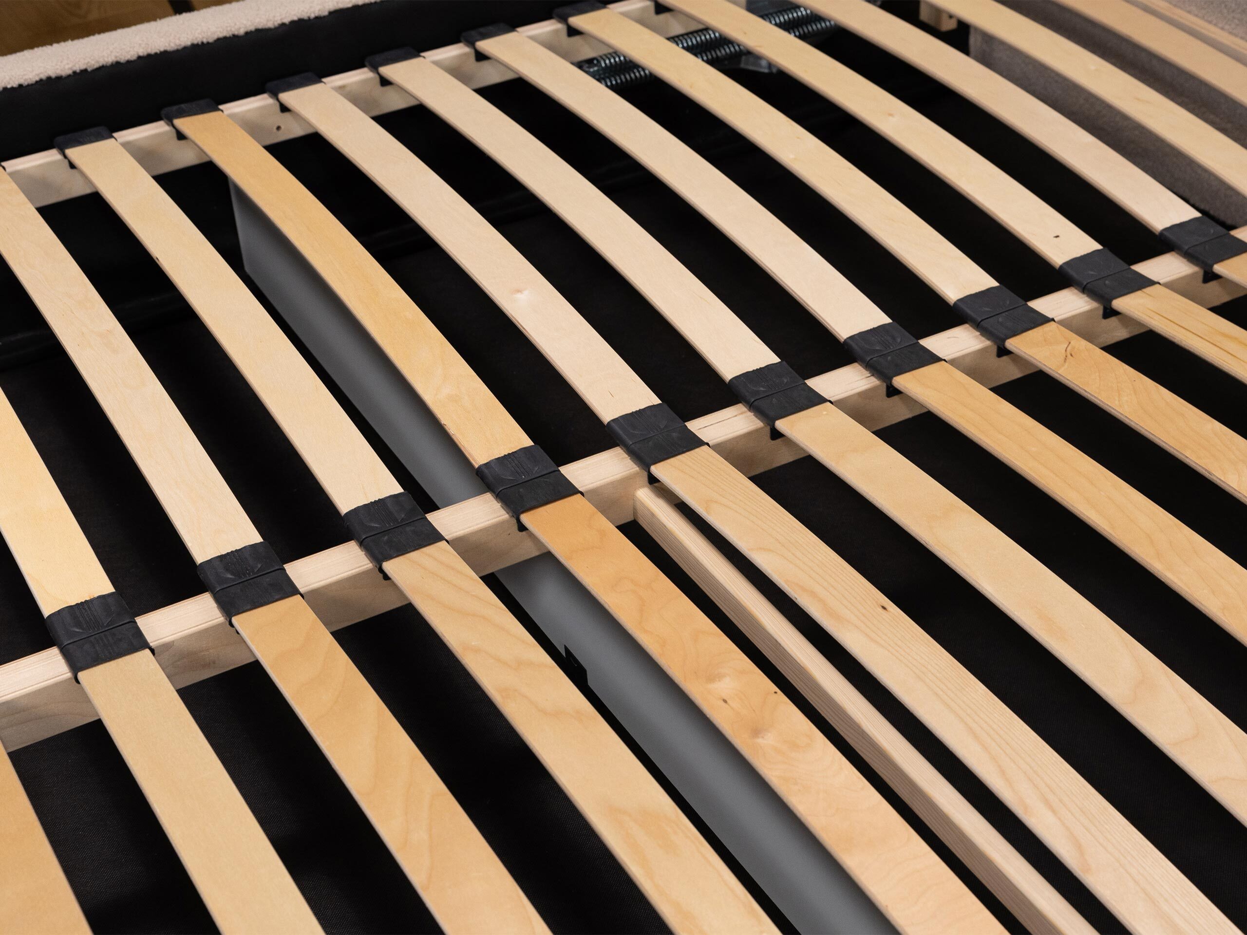 Sänky TrendyNest 131 (Lambi 06)