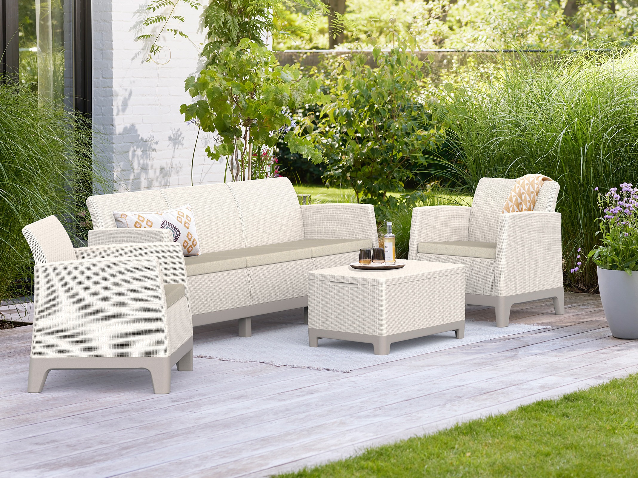 Ulkokalustesetti Forney 128 (Vaalea beige)