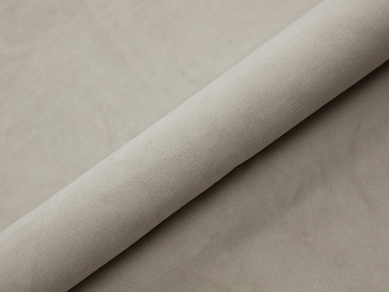 Vuodesohva Lirael II (Mono 232)